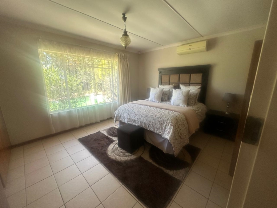 4 Bedroom Property for Sale in Pellissier Free State